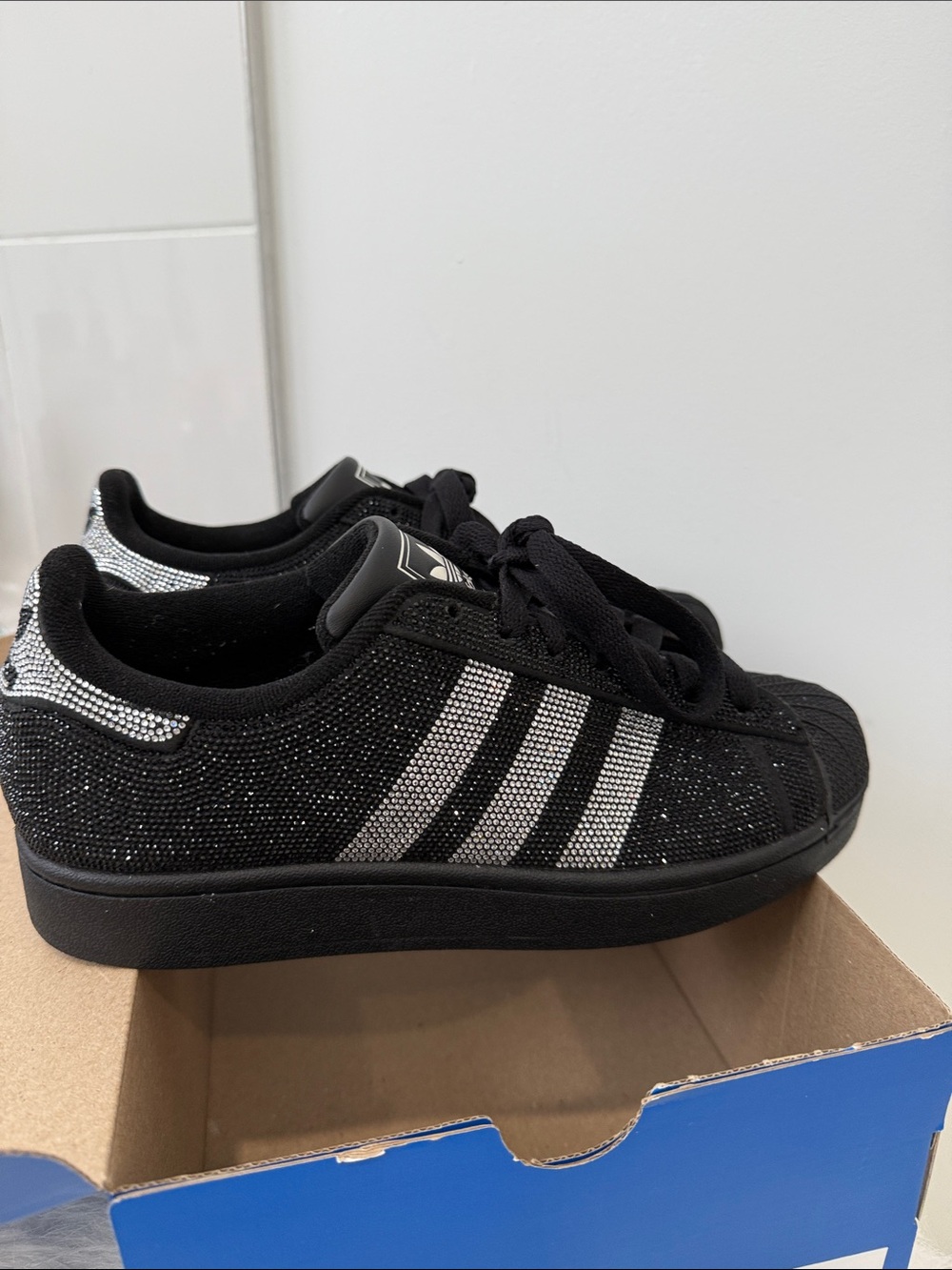 adidas superstar II Black and SILVER Sparkle Sneakers size 81/2 - Picture 3 of 10